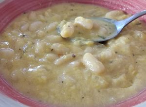 Una foto de Porotos con mazamorra con productos congelados