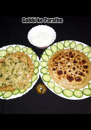 A picture of Gobhi(cauliflower) ke Parathe.