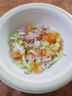 A picture of Three Colour Kachoomar Salad.