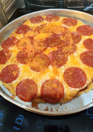 A picture of No Yeast Pizza Crust.