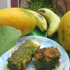 A picture of Mango banana cake.