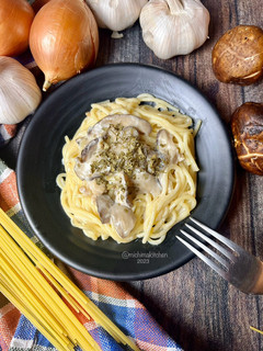 Foto resep Creamy Chicken Mushroom Spaghetti