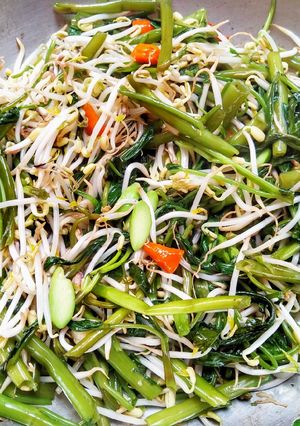 Foto resep Cah Kangkung Kecambah Pete