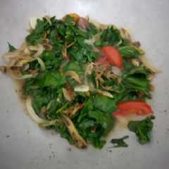 รูปของ Tumis daun singkong teri