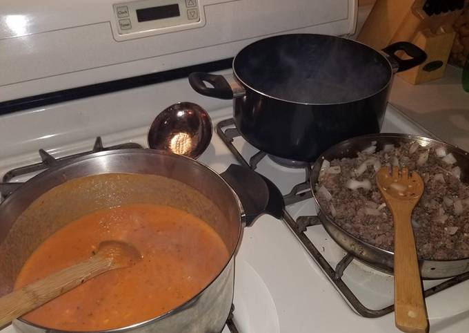 Spinach Rigatoni with Vodka Sauce