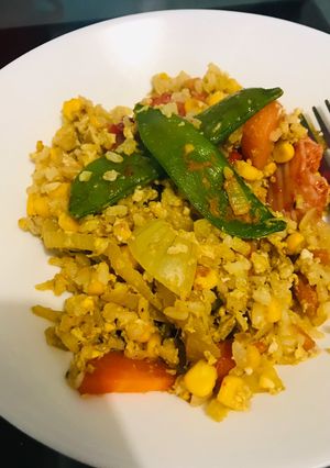 扁豆薑黃鮭魚炒飯 的食譜成品照片