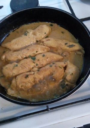 A picture of Chicken breast in coffee sauce.