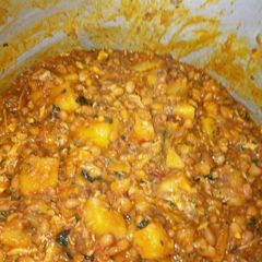 A picture of Porridge Beans and Yam.