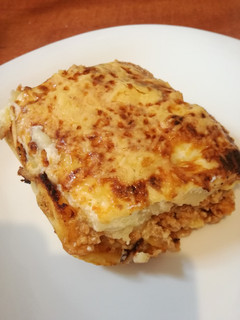 Gluténmentes lasagne bolognai szósszal recept fotója