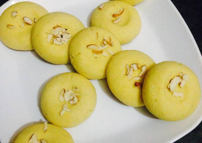 Naan khatai biscuits