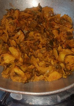 मिक्स वेज सब्जी (mix veg sabzi recipe in Hindi) रेसिपी मुख्य फोटो
