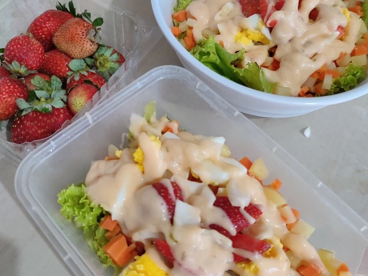 Langkah Mudah untuk Membikin Resep  Salad sayur buah simple banget yang Enak Banget, Sempurna