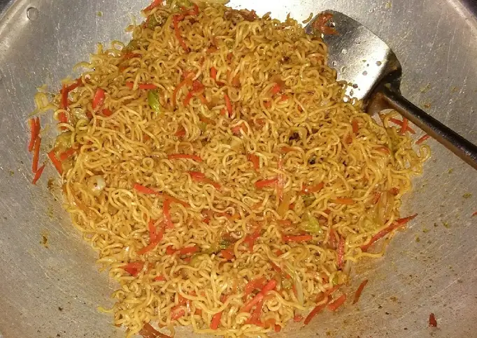 Langkah Mudah untuk Menyiapkan Resep Bakmi Jawa + Sayur, Enak Banget! Anti Gagal