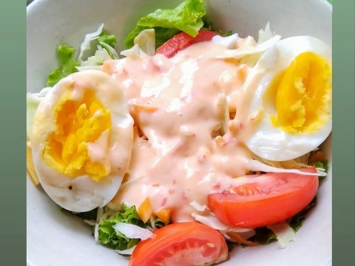 Langkah Gampang Menyiapkan Resep  Salad vegetables simple (sayuran) yang Lezat, Enak Banget