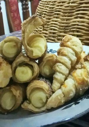 Foto resep Kue Cumcum / Horn Pastry