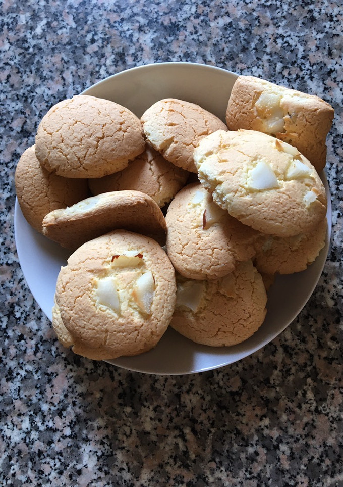 Una foto de Galletitas 🍪 de vainilla y coco 🥥