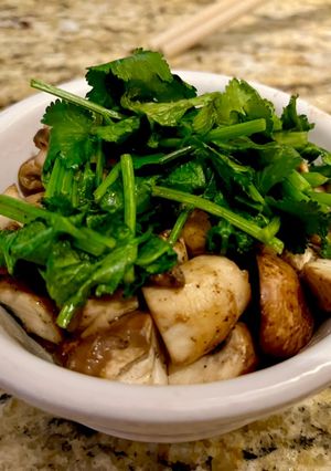 A picture of Pepper and salt night market chestnut mushroom 🍄.