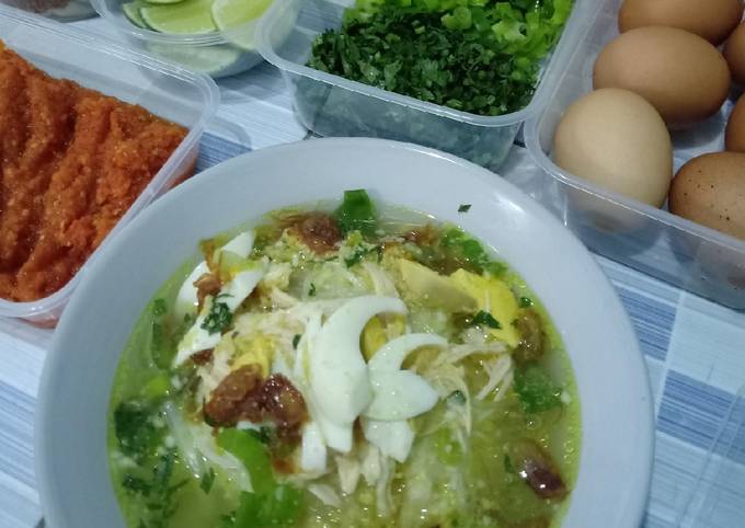 Soto ayam Lamongan