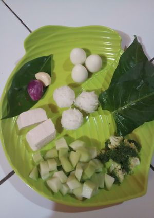 Foto resep MPASI 7 bln telor puyuh kangkung