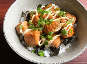 A picture of Teriyaki ‘Mayo’ Salmon Rice Bowl.
