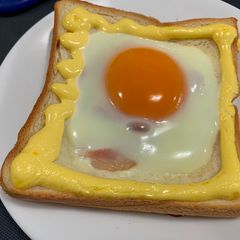 A picture of Mayonnaise & Egg Toast.
