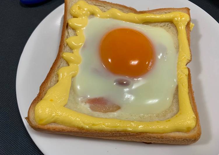 How to Prepare Super Quick Homemade Mayonnaise &amp; Egg Toast