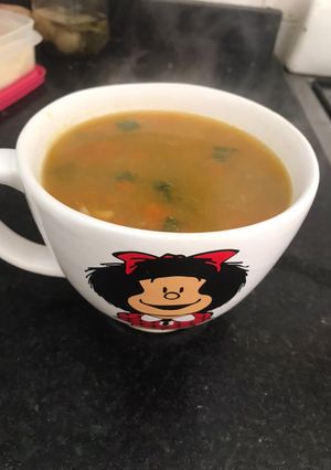 Una foto de Sopa de verduras casera