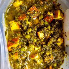 A picture of Palak Paneer.
