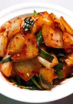 洋蔥泡菜 양파김치 的食譜成品照片