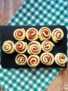 Foto di Rosette prosciutto e zucchine
