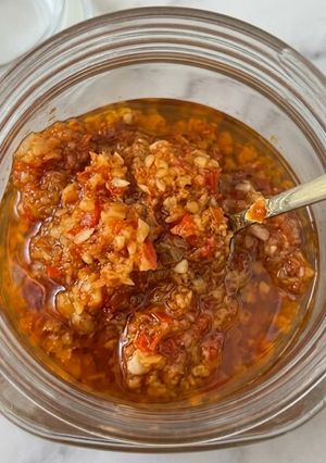 印尼番茄蒜香辣椒醬（Sambal Tomat Bawang） 的食譜成品照片