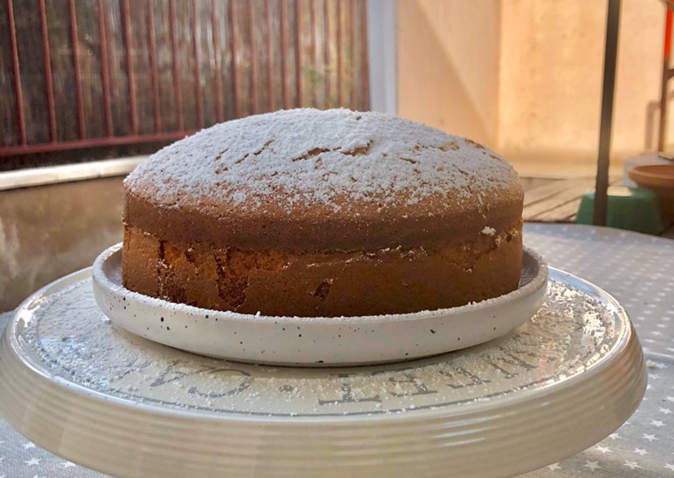 Bizcocho de chocolate blanco