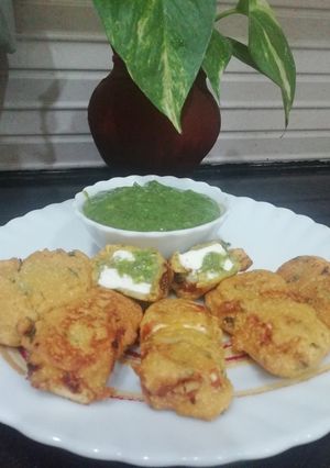 A picture of Spicy Paneer Pakora.