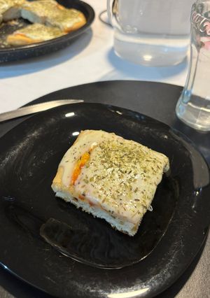 Una foto de Pizzas Caseras