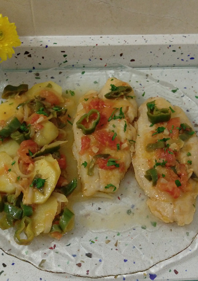 Una foto de Bacalao a la marinera