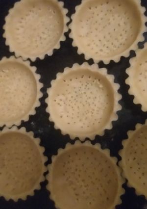 صورة لوصفة عجينة لي كيش سهلة واقتصادية