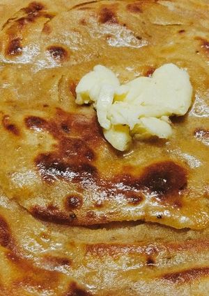 A picture of Ajwain Salt Lachha Paratha.