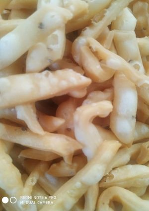 नमक पारा (Namak para recipe in hindi) रेसिपी मुख्य फोटो