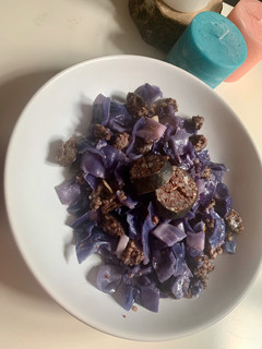 Una foto de Lombarda con morcilla