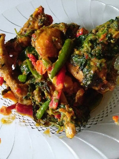 Foto resep Ayam goreng kemangi pedas