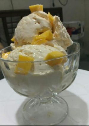 A picture of MANGO ICE-CREAM.