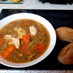 A picture of My Chicken stew with crusty Cobs 😉.