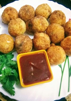A picture of Farali Buff Vada.