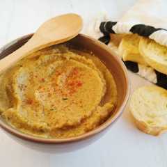 A picture of Dip de berenjena.