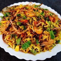 A picture of Corn peas pulao.