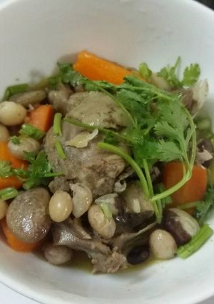 Hình của món Vịt nấu đậu nước dừa.
