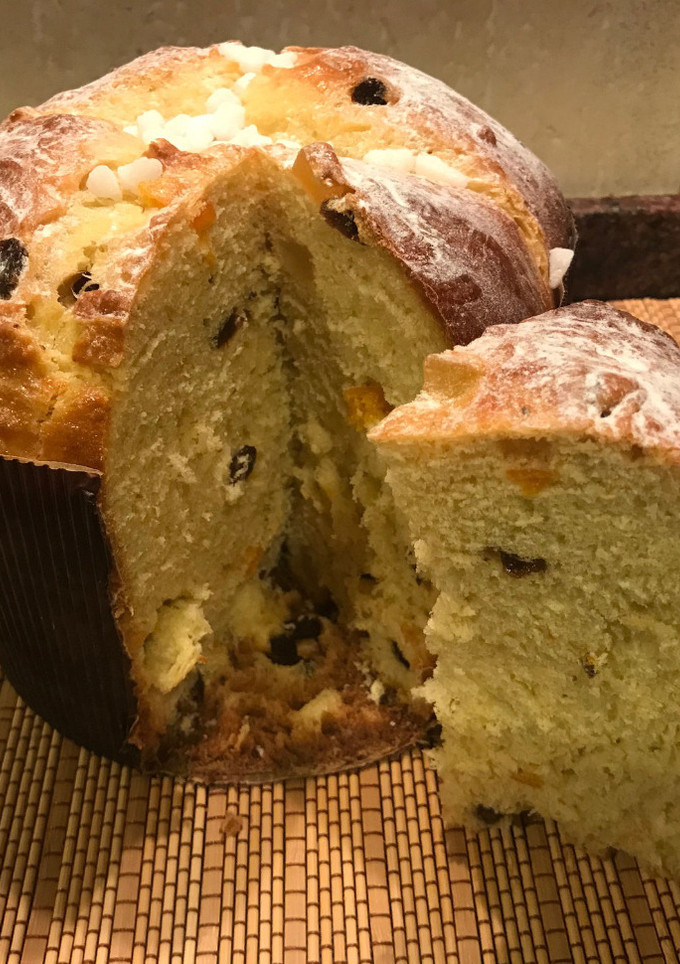 Una foto de Panettone italiano