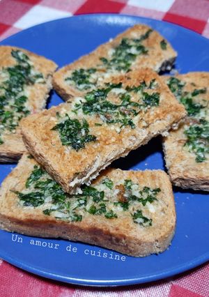 Une photo de Pain grillé au persil et à l'ail 🍞