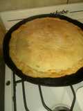 Tarta con masa casera y un toque de levadura