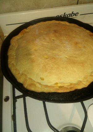 Una foto de Tarta con masa casera y un toque de levadura
